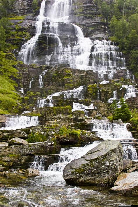tvindefossen waterfall norway